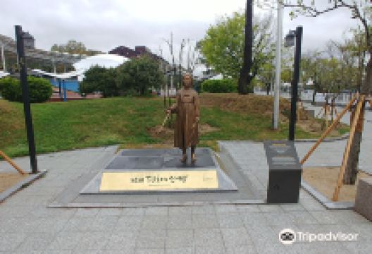 和平少女像景点图片