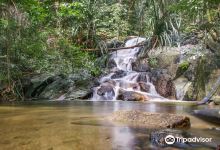Pirate Waterfall景点图片