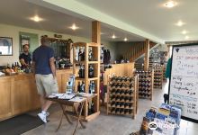 Long Point Winery景点图片