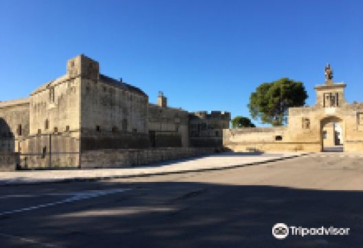 Città fortificata di Acaya景点图片