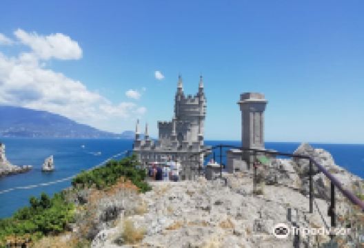 Swallow's Nest景点图片