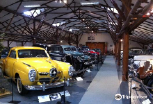 Auto Museum Moncopulli景点图片