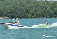 Oasis Watersports景点图片