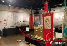 The Discovery Center and Truth Bookstore景点图片