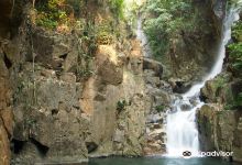 Phlio Waterfall National Park景点图片