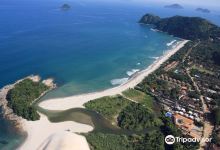 Camburizinho Beach景点图片