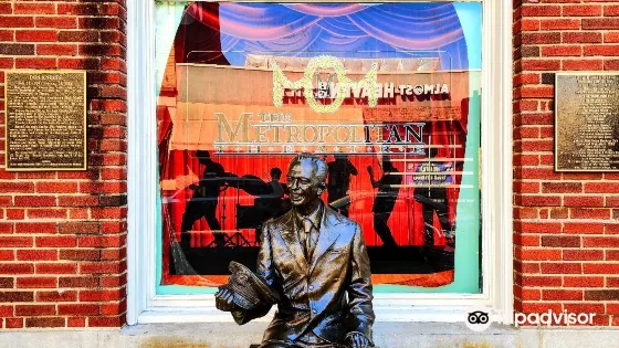 Don Knotts Statue