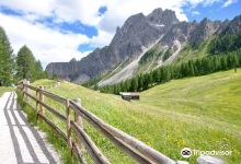 Prati di Croda Rossa景点图片