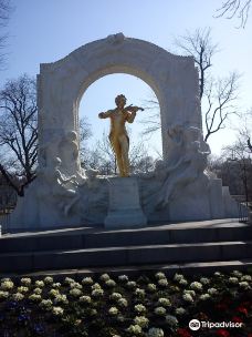 约翰施特劳斯雕像-维也纳