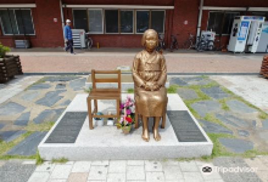 和平少女像景点图片
