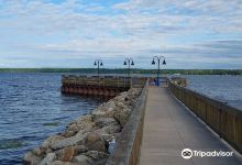 Van Cleve Park & Gladstone Beach景点图片