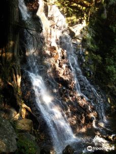 Haha no Shirataki Waterfall-富士河口湖町
