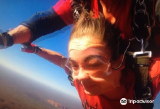 Skydive Uluru景点图片