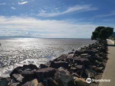 Thames Coastal Walkway-泰晤士