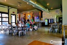 Mighty River Brewing Company景点图片