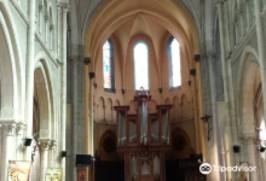 Chemin de Croix Et Creches  de L'eglise Notre Dame景点图片