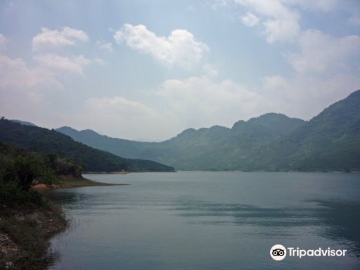 万泉湖