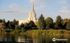 Idaho Falls Temple & Visitors Center-爱达荷福尔斯