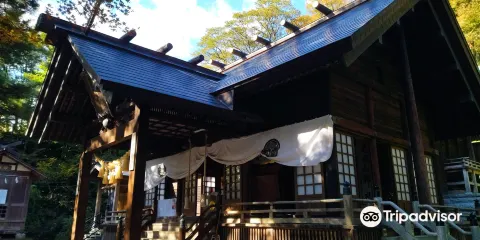 春日山神社