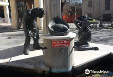 Monumento al Tortellino景点图片