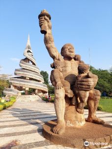 Monument of the Reunification-雅温得