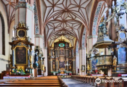 Church of St. Peter and St. Paul景点图片