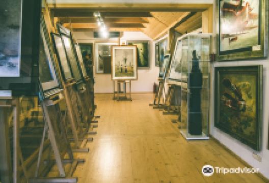 Museum of Magic Realism (Villa "Ochorowiczowka")景点图片