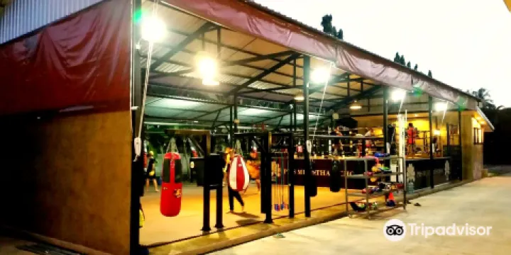 Petchlanna Muaythai School