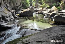 Little Huson Cave Park景点图片