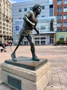 Terry Fox Statue-渥太华