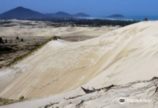 Praia da Ribanceira景点图片