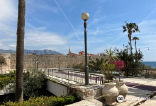 罗马帝国大墓地遗址景点图片