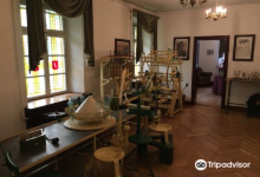 Distillation Museum景点图片