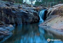 Gooram Falls景点图片