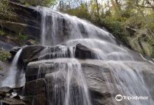 Daniel Ridge Falls景点图片