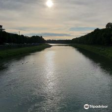 Uzh River-乌日霍罗德