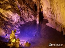 Dim钟乳岩洞-阿拉尼亚