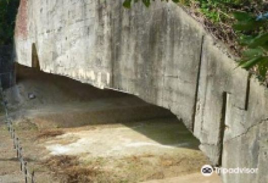 稲童1号掩体壕景点图片