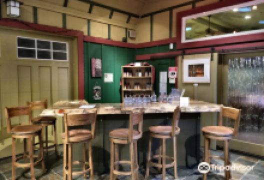 Oakhurst Spirits景点图片