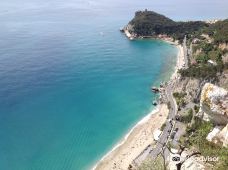 Saraceni Bay-瓦里格提