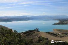 Lago di Monte Cotugno‎-塞尼塞