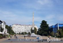 Obelisk to Fighters for Soviet Power景点图片