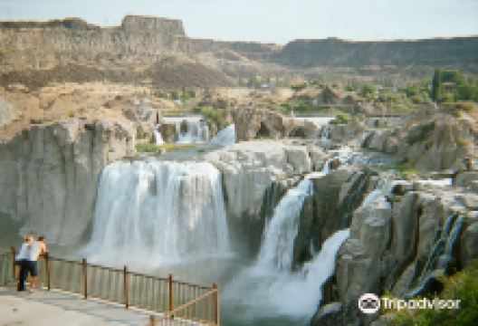 肖肖尼瀑布景点图片