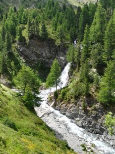 Cascata della Val Nera-利维尼奥