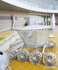 Children and Youth Centre "Planetarium"-新西伯利亚