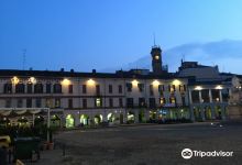 Piazza Cavour景点图片