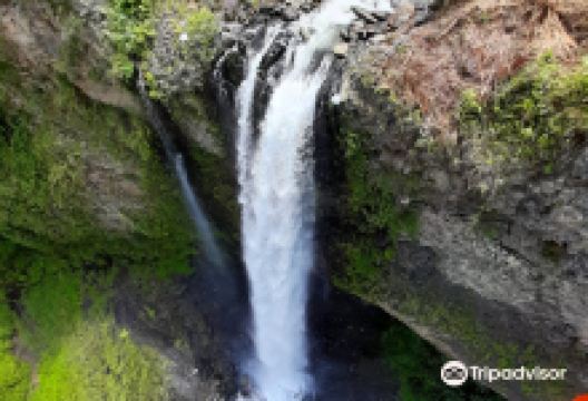 Cascada el Manto de la Novia景点图片