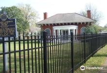 Nichols Memorial Genealogy Library景点图片