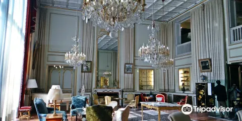 Niavaran Cultural Center