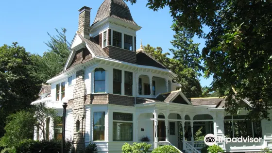Deepwood Museum & Gardens